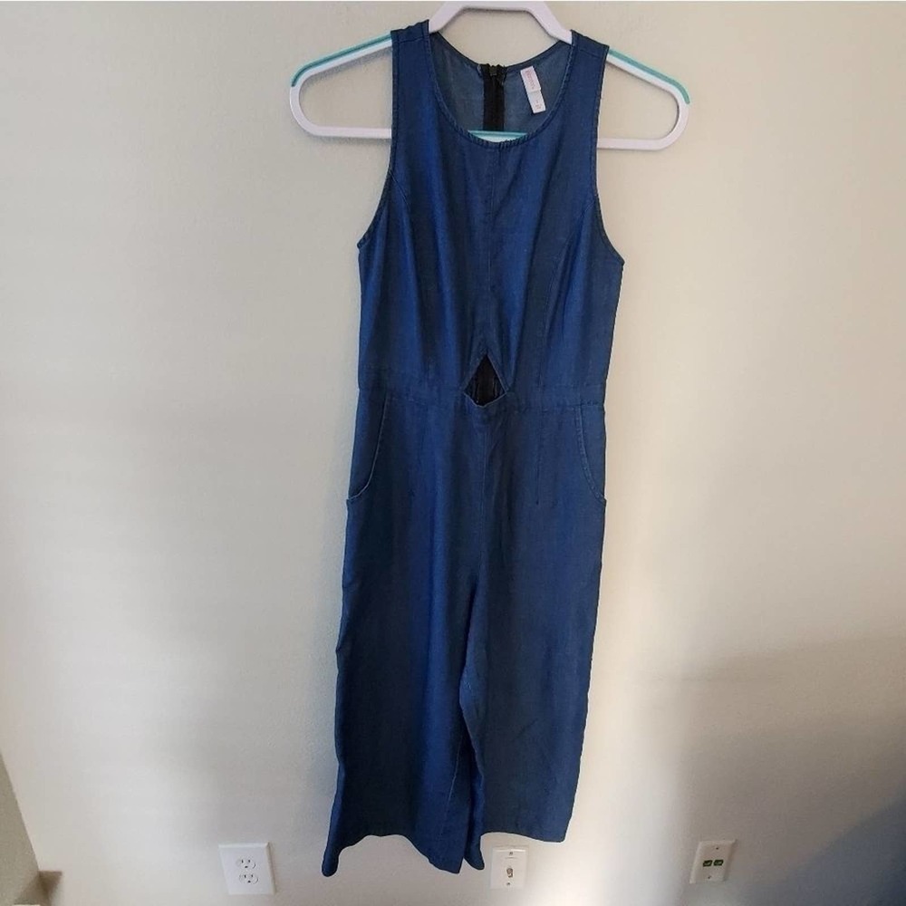 Blue‎ denim super cute jumpsuit romper size small